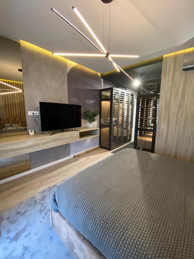 Art'Penthouse Aparthotel Брашов Екстериор снимка